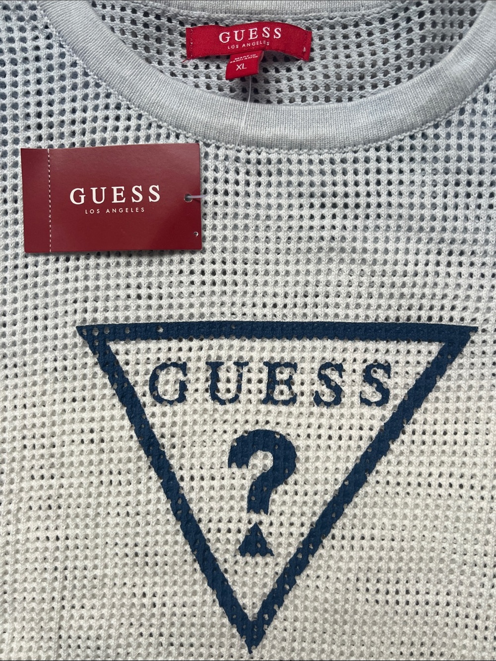 GUESS SWEATER - Picture 2 of 5